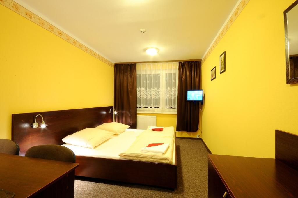 Hotel Gambit I Restauracja Cieszyn Cieszyn  Cameră foto